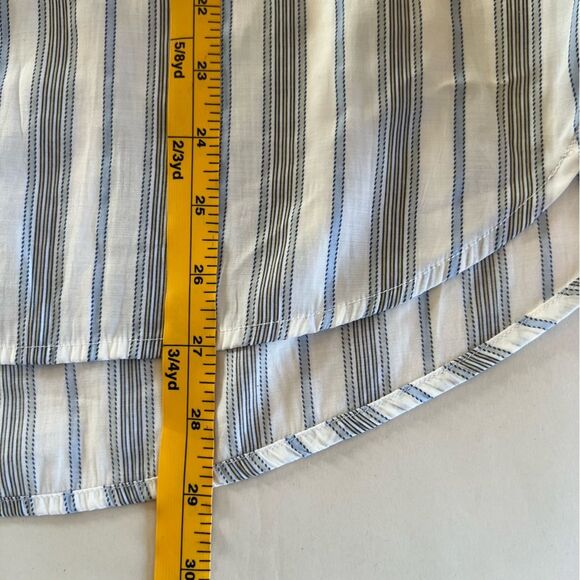 Express The City Shirt Size M White Black Blue Striped Long‎ Sleeve Button Up - Picture 13 of 13